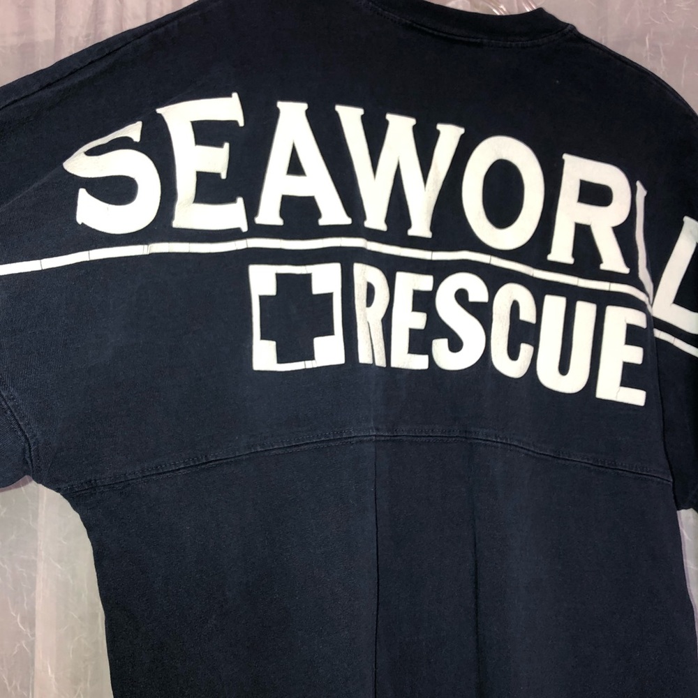 SeaWorld Rescue jersey shirt men’s S